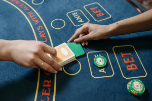 Психологические трюки в покере