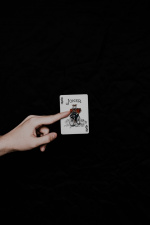 Покерная интуиция. Стоит ли полагаться на интуицию в покере?