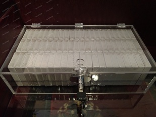 Коробка акриловая для хранения игральных карт GB  (акрил)
