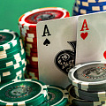 Что значит коинфлип в покере?