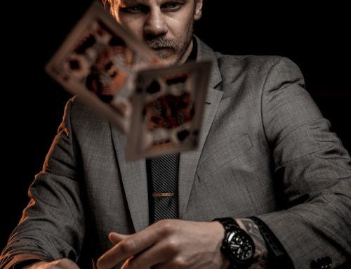 Покер та мода: як стиль одягу впливає на імідж гравця